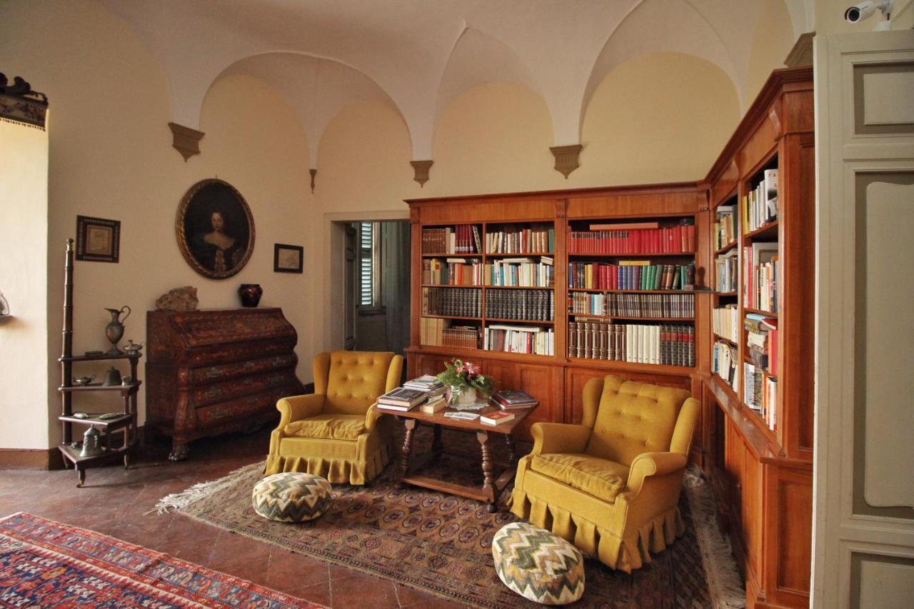 Castello Di Sovicille - Residenza D'Epoca Bed and Breakfast Εξωτερικό φωτογραφία