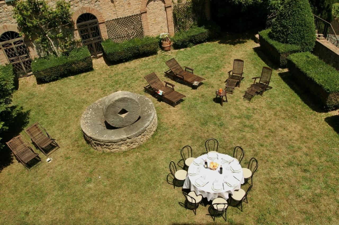 Castello Di Sovicille - Residenza D'Epoca Bed and Breakfast Εξωτερικό φωτογραφία