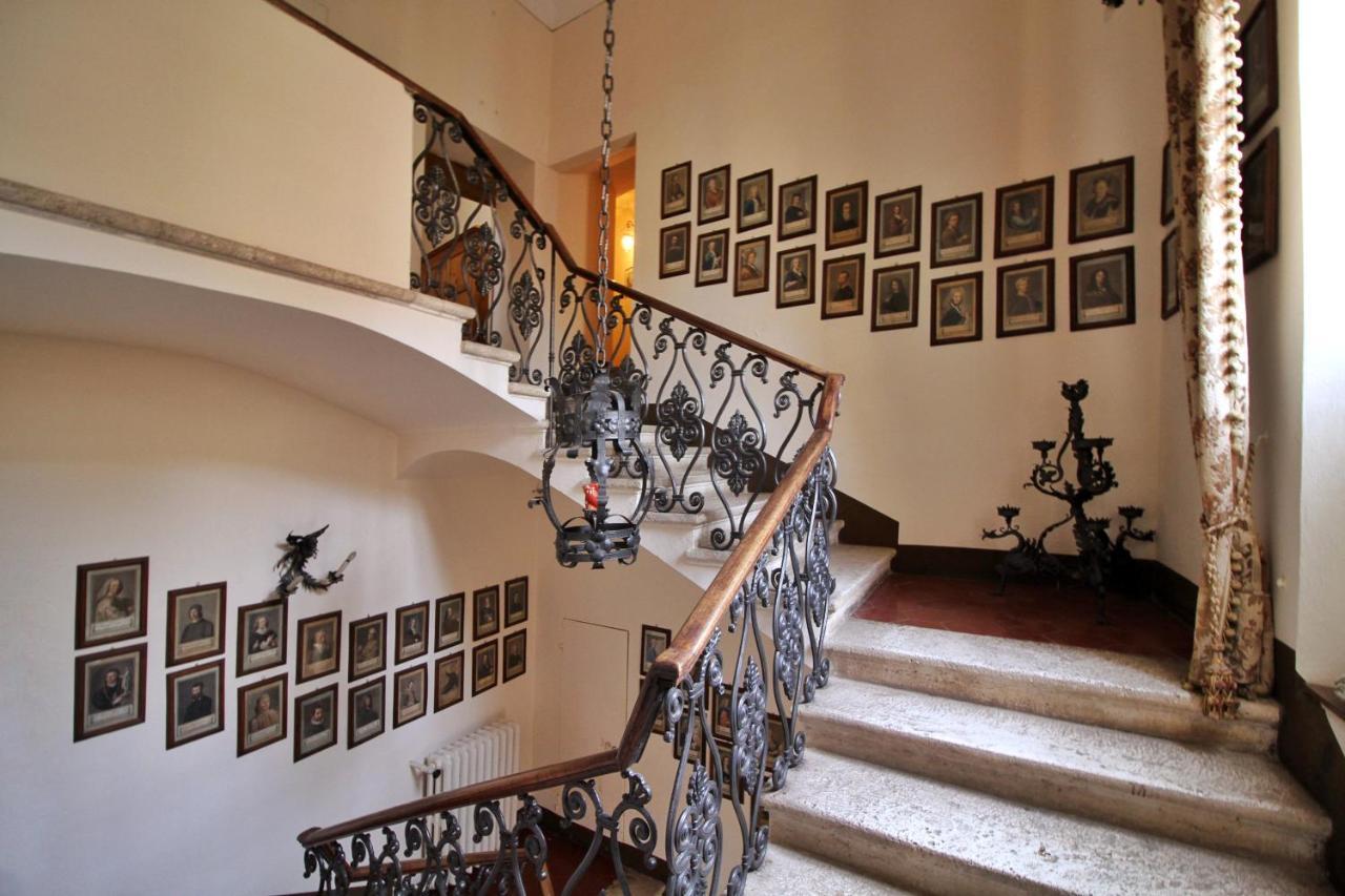 Castello Di Sovicille - Residenza D'Epoca Bed and Breakfast Εξωτερικό φωτογραφία