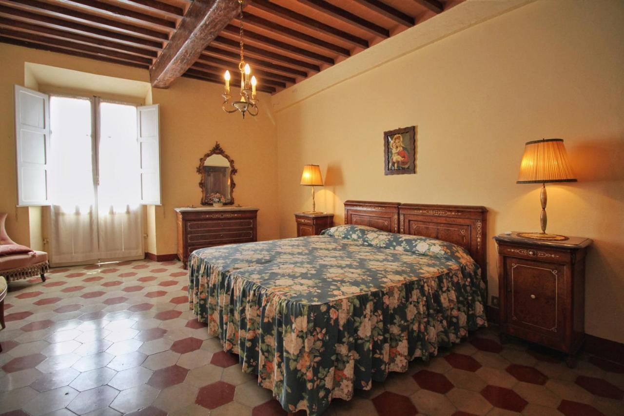 Castello Di Sovicille - Residenza D'Epoca Bed and Breakfast Εξωτερικό φωτογραφία