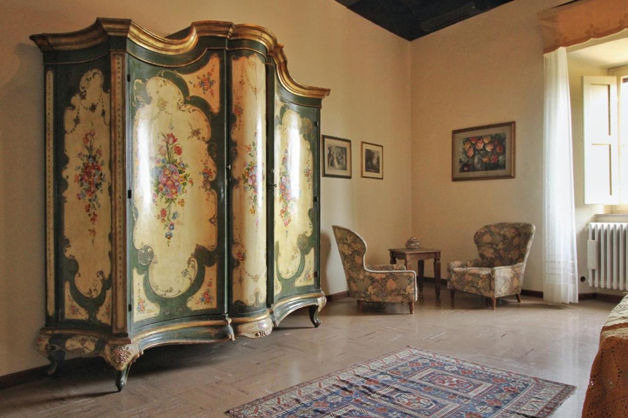 Castello Di Sovicille - Residenza D'Epoca Bed and Breakfast Εξωτερικό φωτογραφία