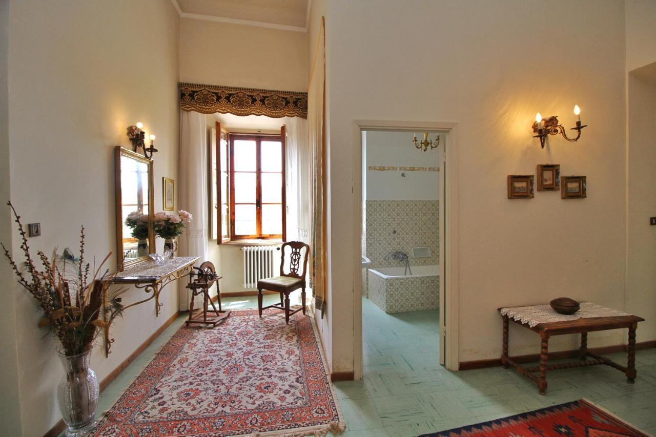 Castello Di Sovicille - Residenza D'Epoca Bed and Breakfast Εξωτερικό φωτογραφία